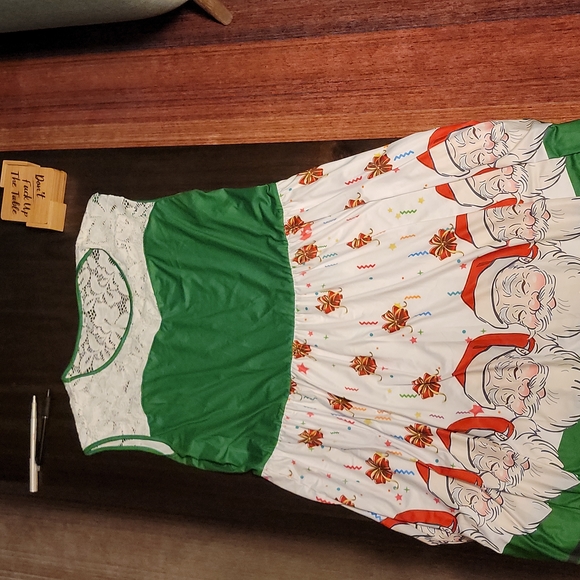 COPY - Plus size vintage style Santa Claus Dress - Picture 2 of 4